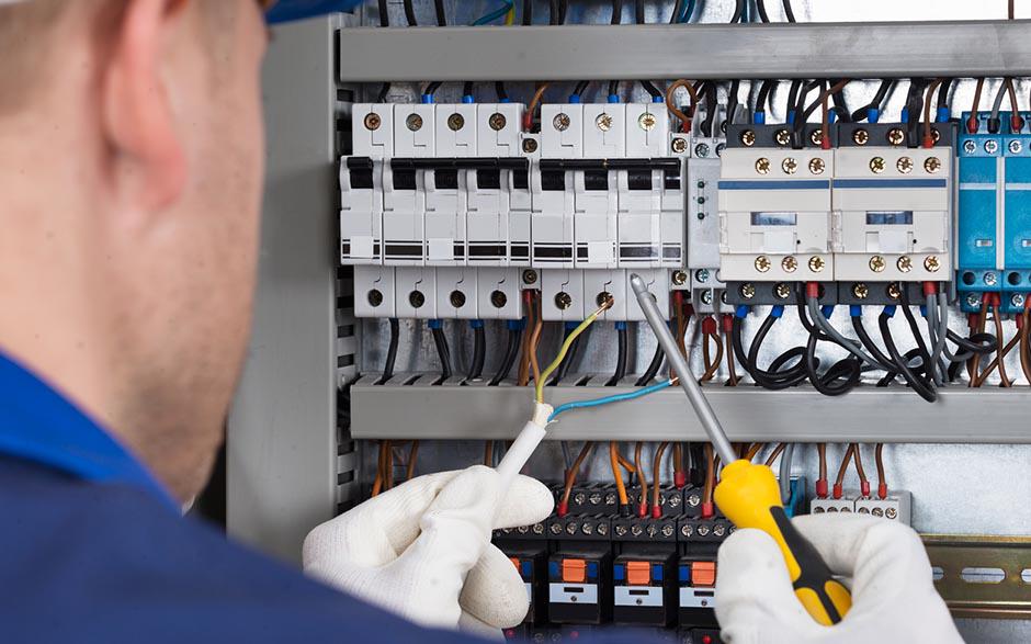 électricien à domicile Vert-le-Petit