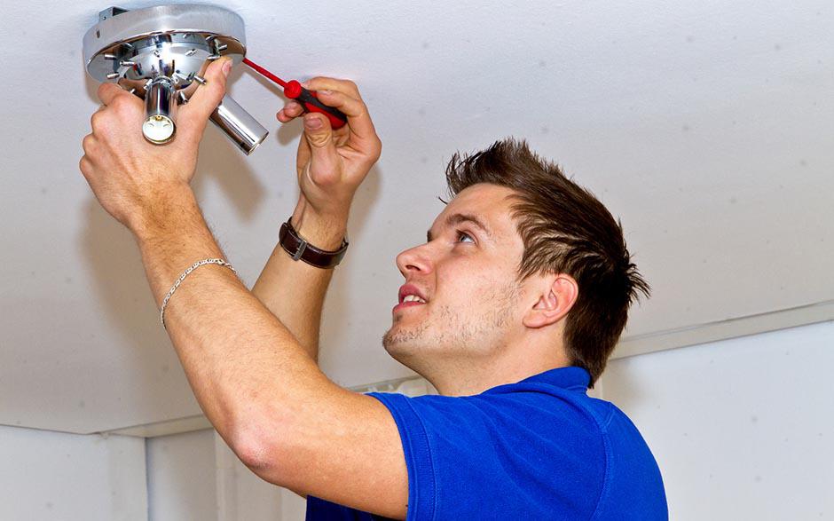 recherche travail électricien bâtiment Saint-Maur-des-Fossés